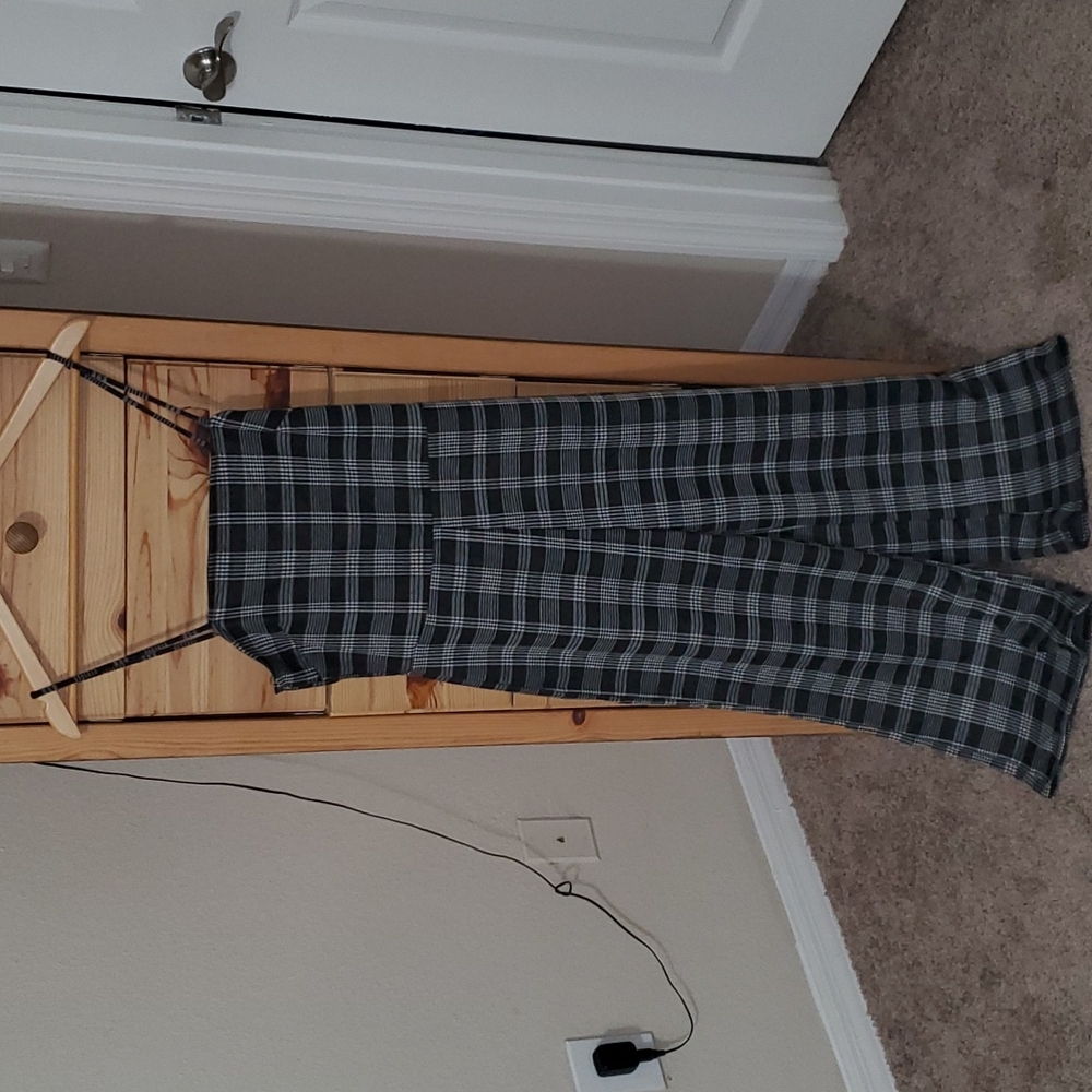 New with tags Black plaid romper jumpsuit